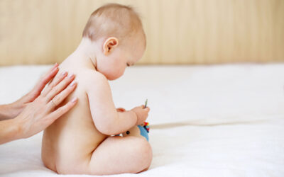 Najczęstsze wady postawy u niemowląt – jak je rozpoznać i zapobiegać?